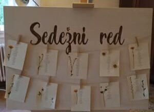 sedezni red1